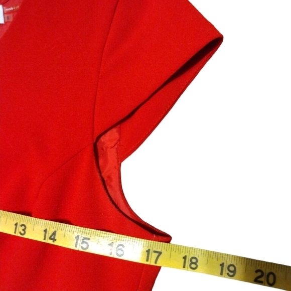 Vibrant Red Sheath Dress Calvin Klein Cap Slve. Scalloped Mid Sec.  Valentine 8 - Picture 11 of 13